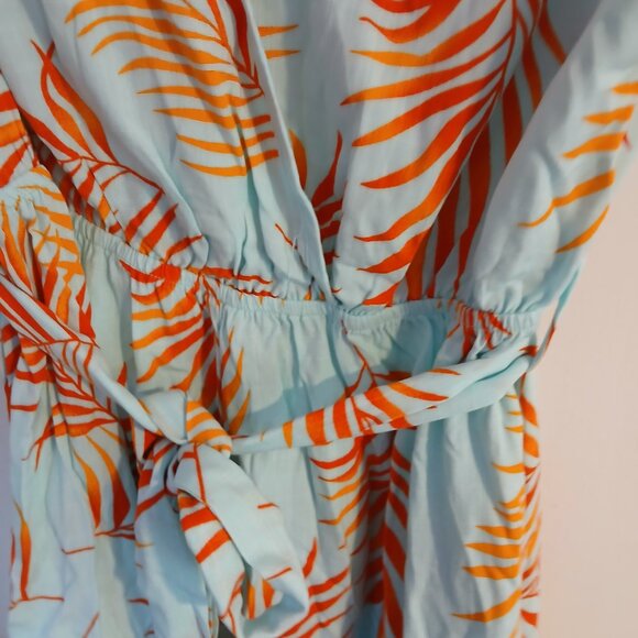 Cupshe Women's Flutter Sleeve Tropical Print Romper SZ M NWT - Picture 3 of 13